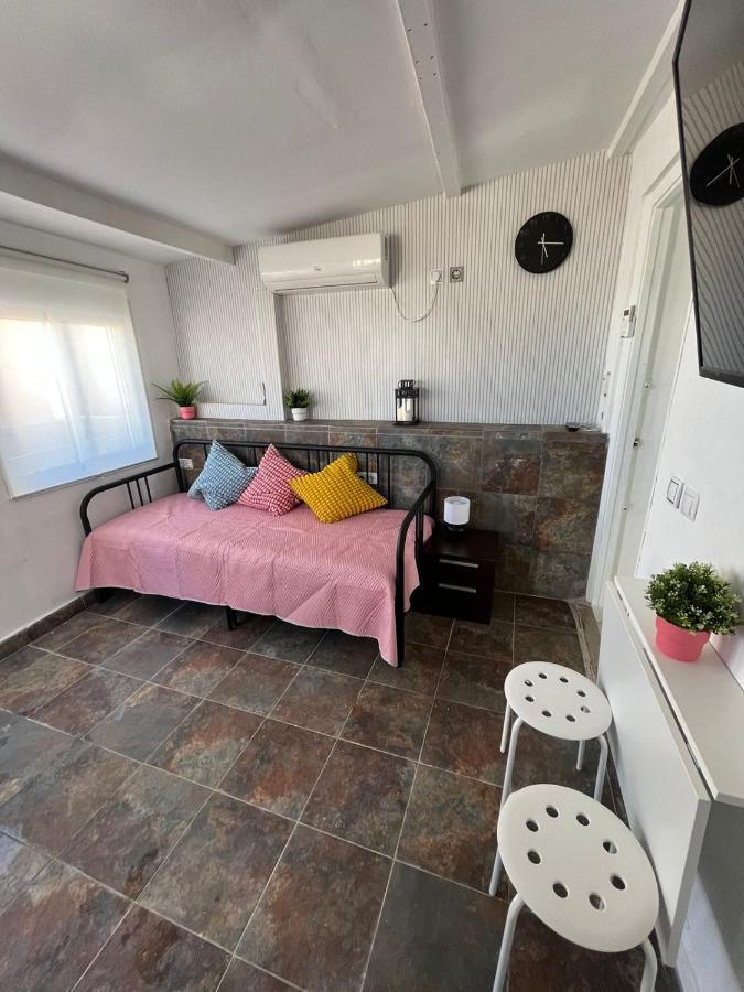 Habitacion Con Terraza En Аликанте Экстерьер фото